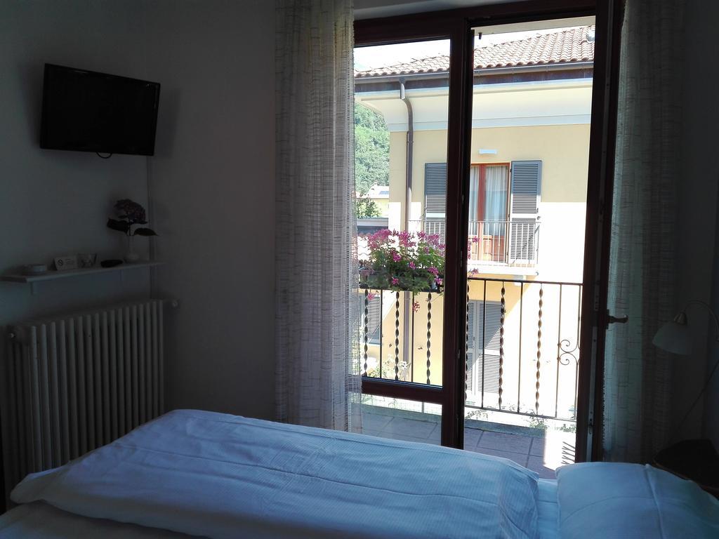Lake Maggiore Villa Margherita מראה חיצוני תמונה
