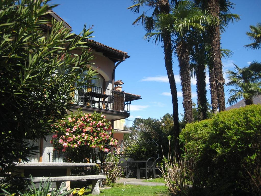 Lake Maggiore Villa Margherita מראה חיצוני תמונה